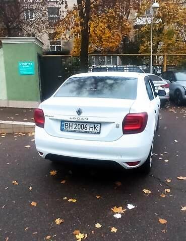 Білий Рено Логан, об'ємом двигуна 1.46 л та пробігом 138 тис. км за 6750 $, фото 3 на Automoto.ua