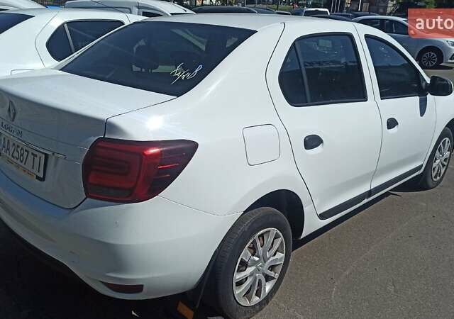 Белый Рено Логан, объемом двигателя 1.46 л и пробегом 287 тыс. км за 5500 $, фото 3 на Automoto.ua