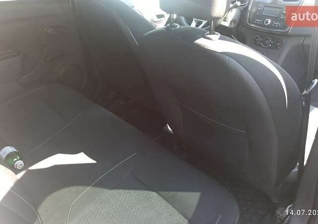 Белый Рено Логан, объемом двигателя 1.46 л и пробегом 272 тыс. км за 6500 $, фото 8 на Automoto.ua