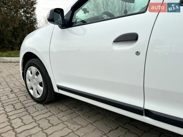 Білий Рено Логан, об'ємом двигуна 1.5 л та пробігом 136 тис. км за 7200 $, фото 20 на Automoto.ua