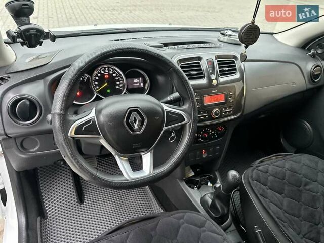 Білий Рено Логан, об'ємом двигуна 1.5 л та пробігом 127 тис. км за 7350 $, фото 6 на Automoto.ua