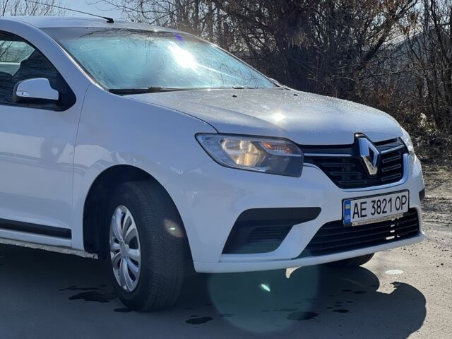 Білий Рено Логан, об'ємом двигуна 1.5 л та пробігом 233 тис. км за 6000 $, фото 9 на Automoto.ua