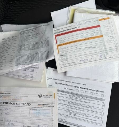 Белый Рено Логан, объемом двигателя 1.46 л и пробегом 289 тыс. км за 6600 $, фото 23 на Automoto.ua