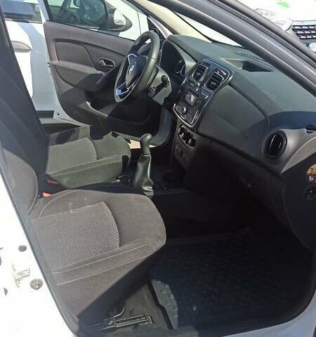 Белый Рено Логан, объемом двигателя 1.46 л и пробегом 287 тыс. км за 5500 $, фото 8 на Automoto.ua