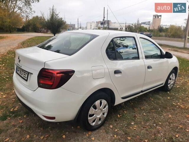 Білий Рено Логан, об'ємом двигуна 1.15 л та пробігом 160 тис. км за 5600 $, фото 2 на Automoto.ua