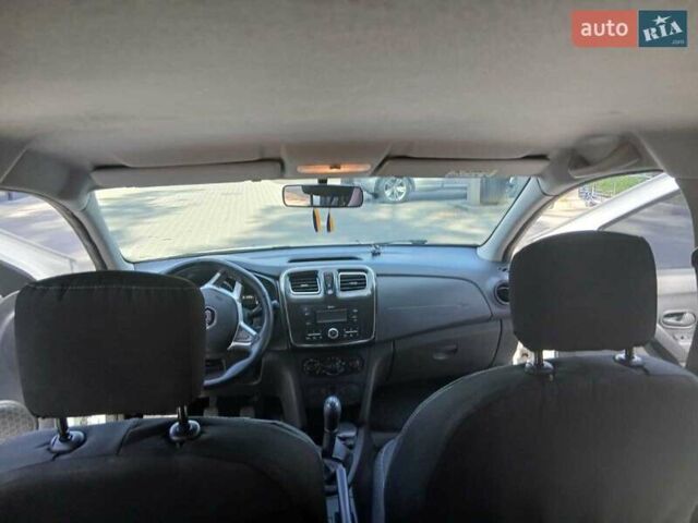 Білий Рено Логан, об'ємом двигуна 1.46 л та пробігом 101 тис. км за 8700 $, фото 13 на Automoto.ua