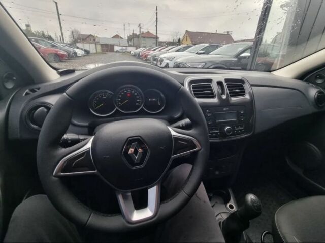 Білий Рено Логан, об'ємом двигуна 1 л та пробігом 86 тис. км за 5800 $, фото 7 на Automoto.ua