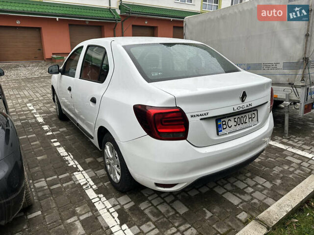 Белый Рено Логан, объемом двигателя 1.46 л и пробегом 237 тыс. км за 6500 $, фото 4 на Automoto.ua