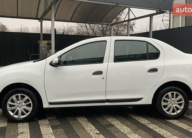 Білий Рено Логан, об'ємом двигуна 1.46 л та пробігом 153 тис. км за 7300 $, фото 3 на Automoto.ua