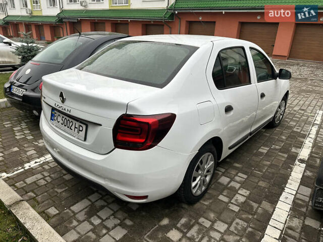 Белый Рено Логан, объемом двигателя 1.46 л и пробегом 237 тыс. км за 6500 $, фото 5 на Automoto.ua