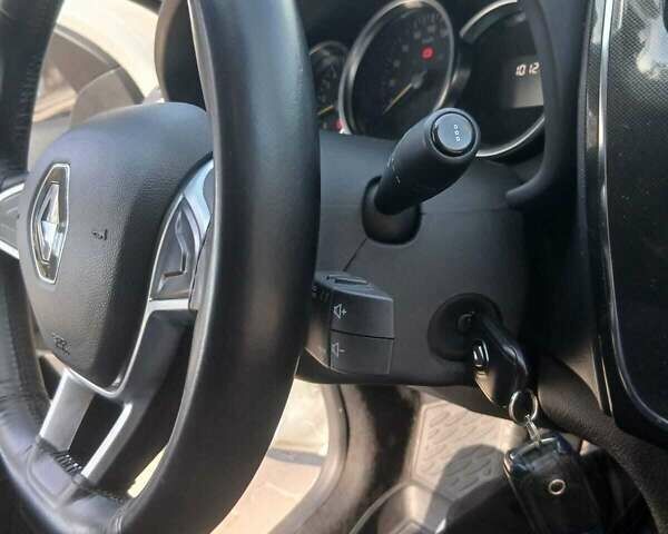 Білий Рено Логан, об'ємом двигуна 1.46 л та пробігом 101 тис. км за 8700 $, фото 17 на Automoto.ua