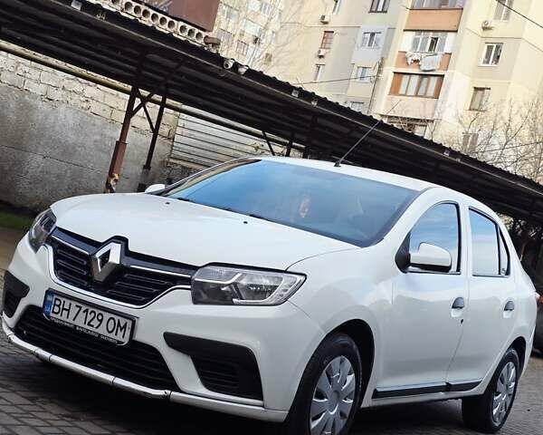 Белый Рено Логан, объемом двигателя 1.46 л и пробегом 290 тыс. км за 4499 $, фото 12 на Automoto.ua