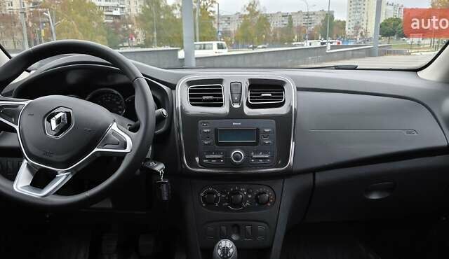 Белый Рено Логан, объемом двигателя 1.46 л и пробегом 49 тыс. км за 9500 $, фото 4 на Automoto.ua