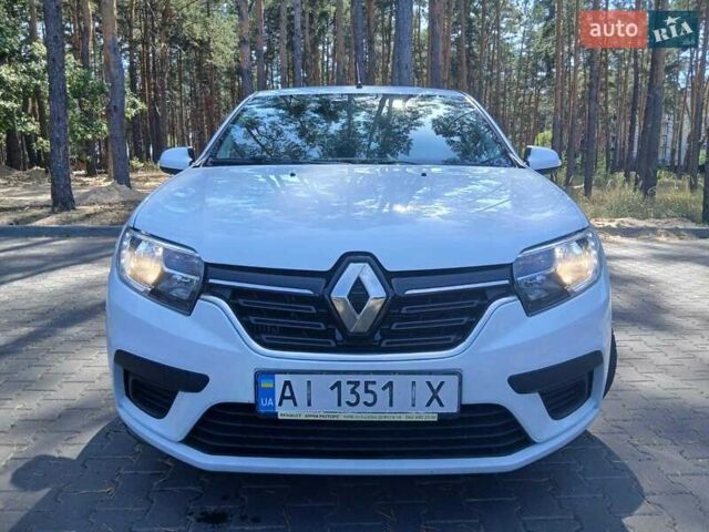 Білий Рено Логан, об'ємом двигуна 1.46 л та пробігом 101 тис. км за 8700 $, фото 1 на Automoto.ua