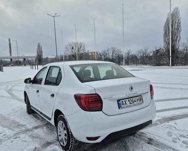 Белый Рено Логан, объемом двигателя 1.46 л и пробегом 286 тыс. км за 5500 $, фото 8 на Automoto.ua