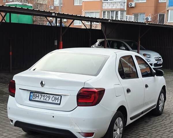 Белый Рено Логан, объемом двигателя 1.46 л и пробегом 290 тыс. км за 4499 $, фото 17 на Automoto.ua