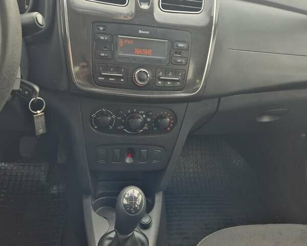 Белый Рено Логан, объемом двигателя 1.46 л и пробегом 286 тыс. км за 5500 $, фото 15 на Automoto.ua