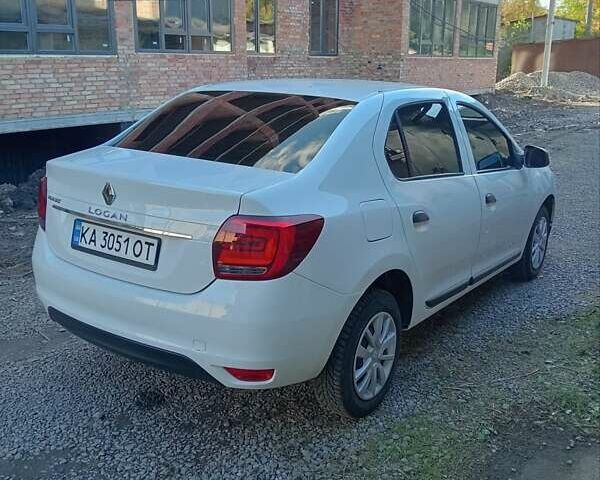 Білий Рено Логан, об'ємом двигуна 1 л та пробігом 115 тис. км за 7000 $, фото 4 на Automoto.ua