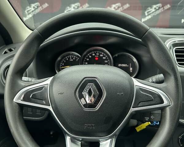 Белый Рено Логан, объемом двигателя 1 л и пробегом 194 тыс. км за 5500 $, фото 19 на Automoto.ua