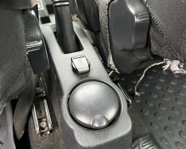 Белый Рено Логан, объемом двигателя 1 л и пробегом 194 тыс. км за 5500 $, фото 17 на Automoto.ua