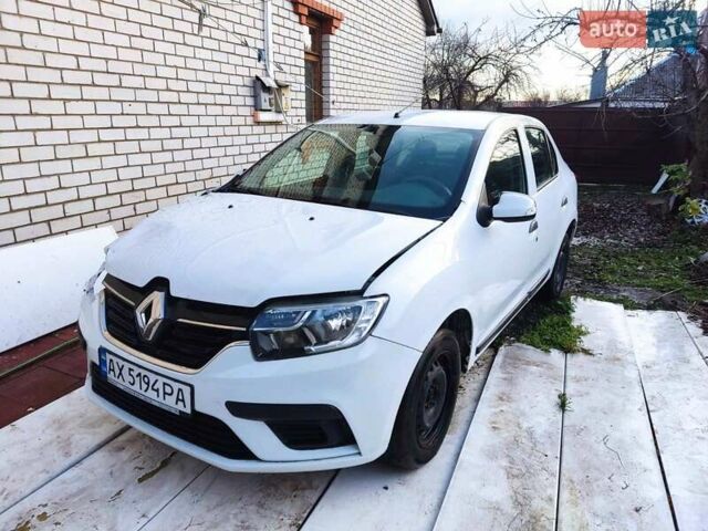 Білий Рено Логан, об'ємом двигуна 1.46 л та пробігом 118 тис. км за 3600 $, фото 5 на Automoto.ua