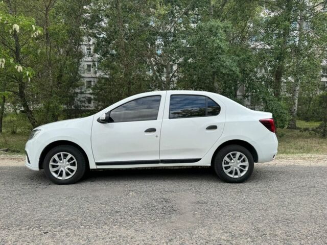 Білий Рено Логан, об'ємом двигуна 1.5 л та пробігом 188 тис. км за 6800 $, фото 5 на Automoto.ua