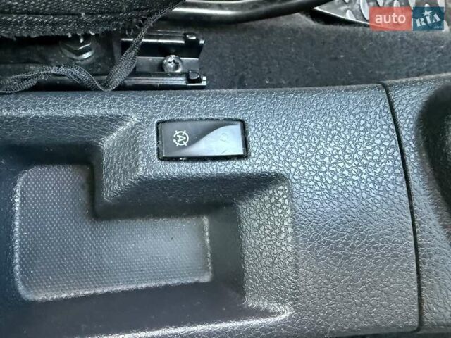 Рено Логан 2019 у Хмельницькому на Automoto.ua Білий Рено Логан, об'ємом двигуна 0.9 л та пробігом 86 тис. км за 5999 $, фото 38 на Automoto.ua