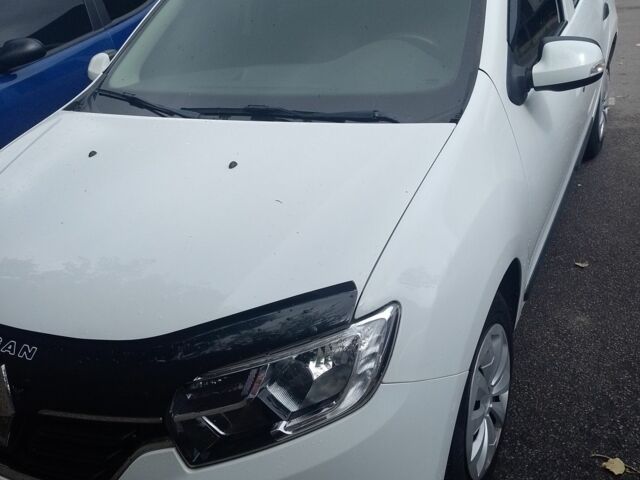 Белый Рено Логан, объемом двигателя 1 л и пробегом 55 тыс. км за 7900 $, фото 6 на Automoto.ua