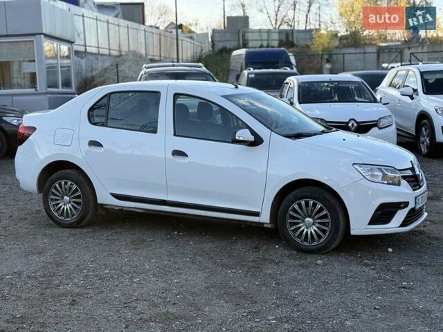 Рено Логан 2019 у Хмельницькому на Automoto.ua Білий Рено Логан, об'ємом двигуна 0.9 л та пробігом 86 тис. км за 5999 $, фото 6 на Automoto.ua