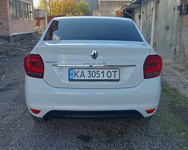 Білий Рено Логан, об'ємом двигуна 1 л та пробігом 115 тис. км за 7000 $, фото 8 на Automoto.ua