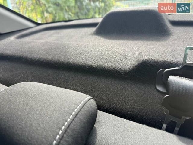 Белый Рено Логан, объемом двигателя 1 л и пробегом 81 тыс. км за 7450 $, фото 23 на Automoto.ua