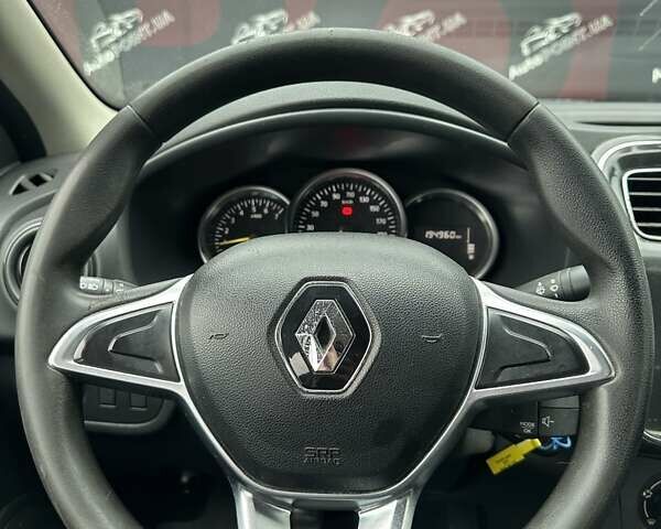 Белый Рено Логан, объемом двигателя 1 л и пробегом 194 тыс. км за 5500 $, фото 16 на Automoto.ua