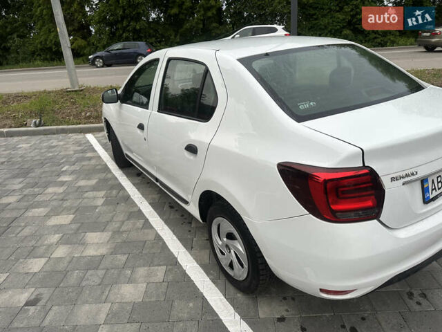 Белый Рено Логан, объемом двигателя 1 л и пробегом 132 тыс. км за 4999 $, фото 4 на Automoto.ua