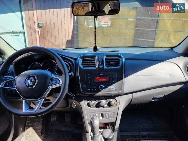 Білий Рено Логан, об'ємом двигуна 1 л та пробігом 114 тис. км за 7800 $, фото 1 на Automoto.ua