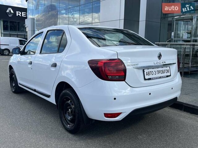 Білий Рено Логан, об'ємом двигуна 1 л та пробігом 103 тис. км за 7113 $, фото 7 на Automoto.ua