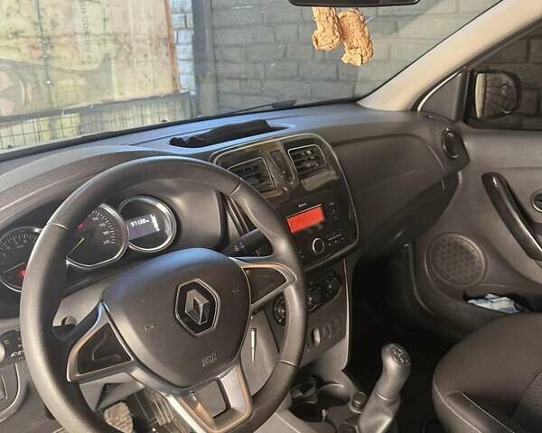 Білий Рено Логан, об'ємом двигуна 1 л та пробігом 97 тис. км за 7500 $, фото 2 на Automoto.ua