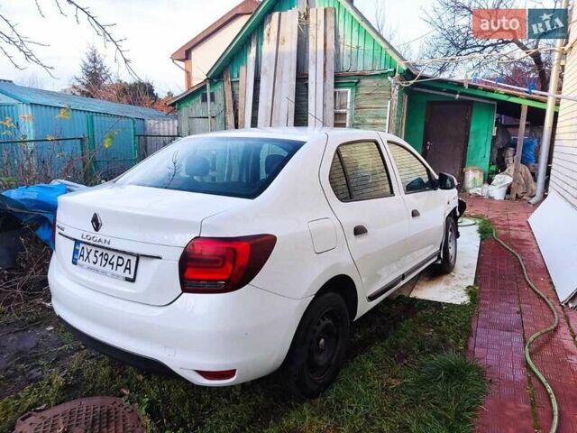 Білий Рено Логан, об'ємом двигуна 1.46 л та пробігом 118 тис. км за 3600 $, фото 1 на Automoto.ua