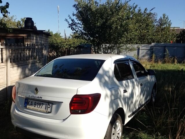 Белый Рено Логан, объемом двигателя 1 л и пробегом 55 тыс. км за 7900 $, фото 2 на Automoto.ua