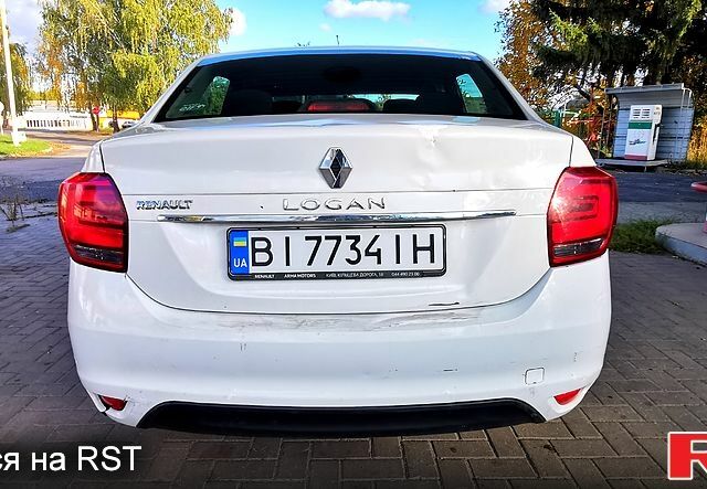 Белый Рено Логан, объемом двигателя 1 л и пробегом 200 тыс. км за 3700 $, фото 5 на Automoto.ua