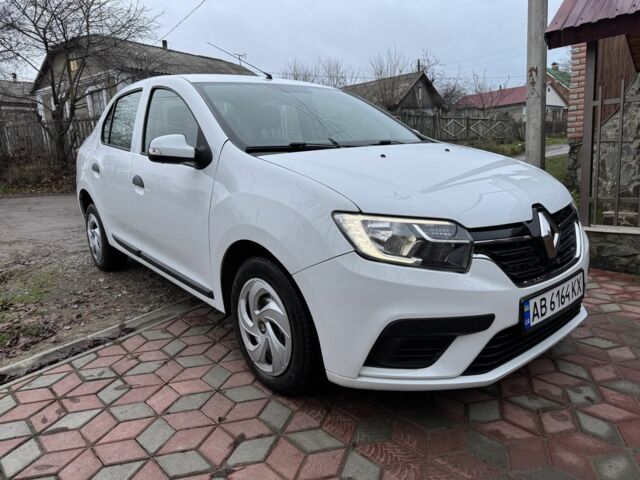 Білий Рено Логан, об'ємом двигуна 1 л та пробігом 130 тис. км за 4899 $, фото 5 на Automoto.ua