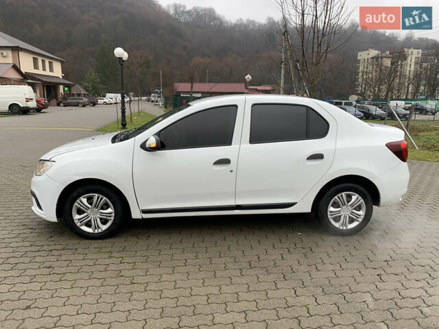 Белый Рено Логан, объемом двигателя 1 л и пробегом 280 тыс. км за 4999 $, фото 3 на Automoto.ua