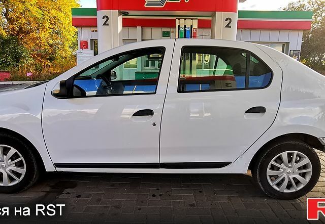 Белый Рено Логан, объемом двигателя 1 л и пробегом 200 тыс. км за 3700 $, фото 7 на Automoto.ua