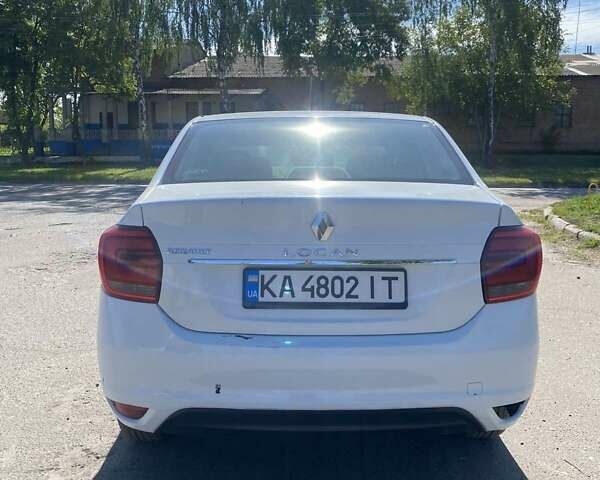 Білий Рено Логан, об'ємом двигуна 1 л та пробігом 173 тис. км за 5000 $, фото 7 на Automoto.ua