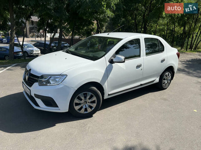 Білий Рено Логан, об'ємом двигуна 1 л та пробігом 254 тис. км за 4500 $, фото 7 на Automoto.ua