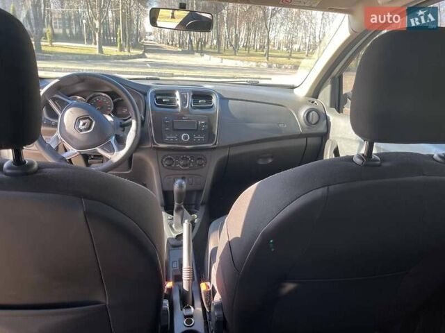 Рено Логан 2019 у Сумах на Automoto.ua Білий Рено Логан, об'ємом двигуна 1 л та пробігом 198 тис. км за 5500 $, фото 10 на Automoto.ua