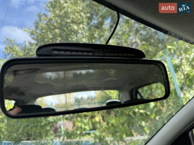 Белый Рено Логан, объемом двигателя 1 л и пробегом 81 тыс. км за 7450 $, фото 12 на Automoto.ua