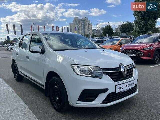Білий Рено Логан, об'ємом двигуна 1 л та пробігом 103 тис. км за 7113 $, фото 3 на Automoto.ua