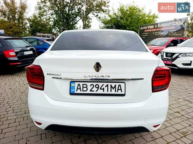 Белый Рено Логан, объемом двигателя 1 л и пробегом 130 тыс. км за 5750 $, фото 6 на Automoto.ua