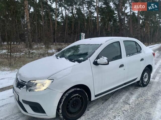 Білий Рено Логан, об'ємом двигуна 1 л та пробігом 89 тис. км за 4650 $, фото 3 на Automoto.ua