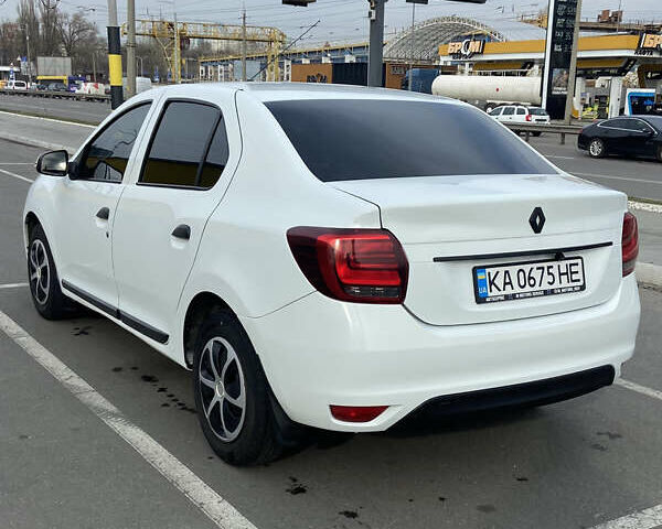 Белый Рено Логан, объемом двигателя 1 л и пробегом 157 тыс. км за 6600 $, фото 6 на Automoto.ua